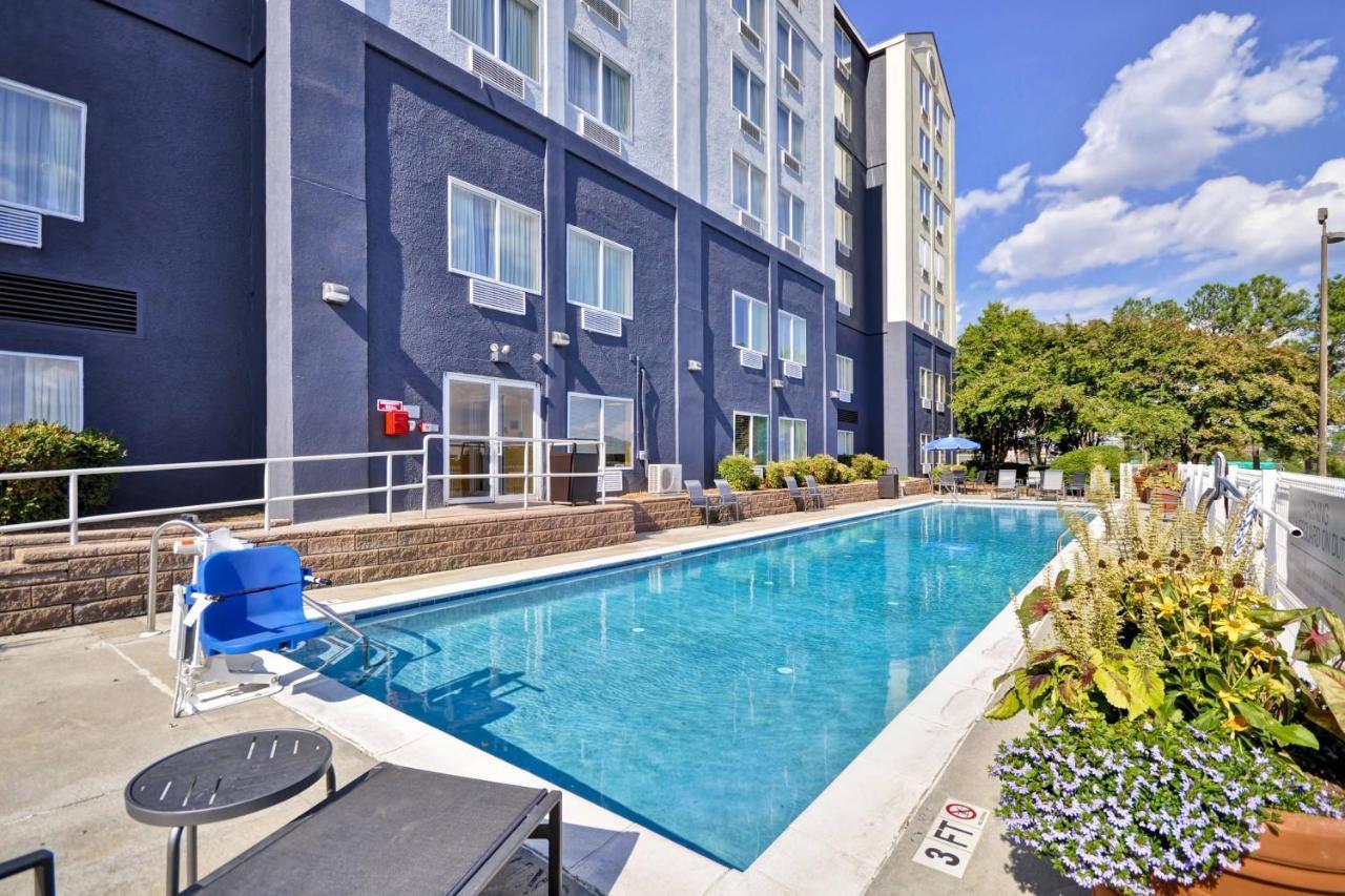 Fairfield Inn & Suites By Marriott Atlanta Vinings/Galleria Смирна Екстер'єр фото